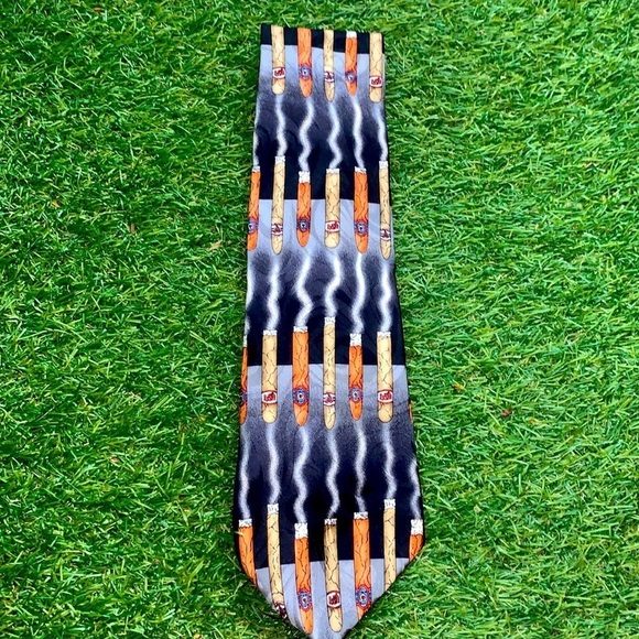 1990s 100% Silk Cigar Print Men’s Neck Tie Cigar Bar Cigar Lover Gift - Picture 9 of 9